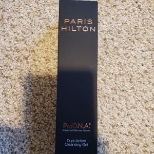 Paris hilton cleanser